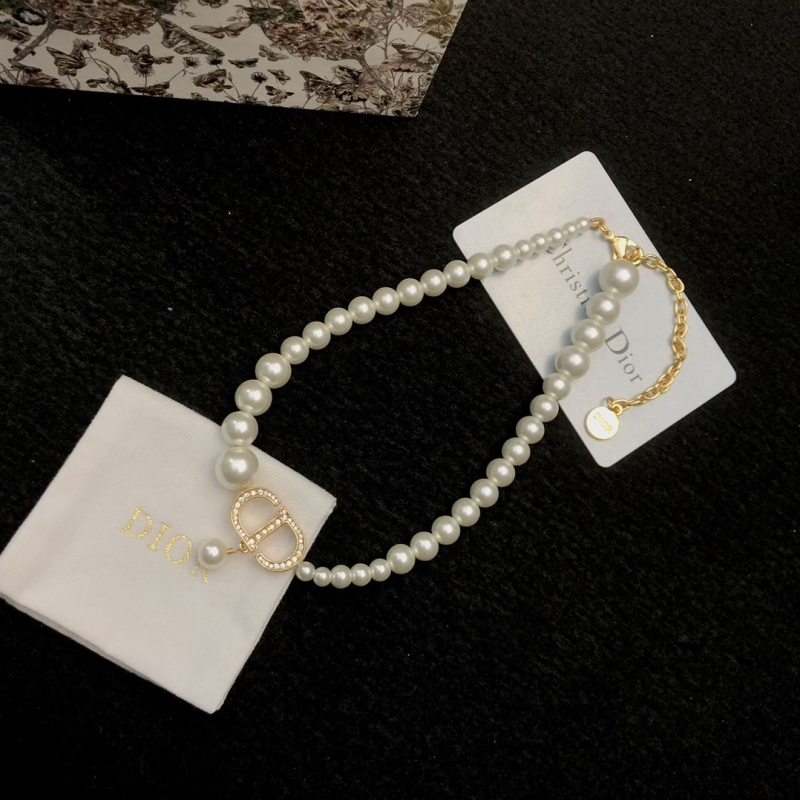Ch**el necklaces